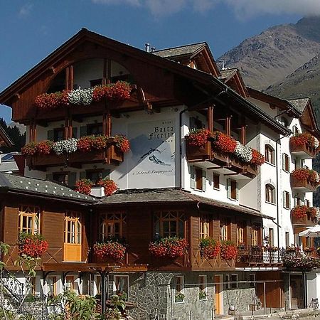 Hotel Baita Fiorita Santa Caterina Valfurva Eksteriør billede