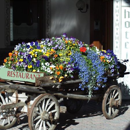 Hotel Baita Fiorita Santa Caterina Valfurva Eksteriør billede