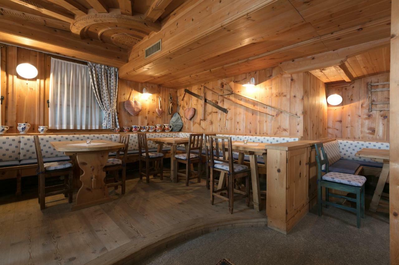 Hotel Baita Fiorita Santa Caterina Valfurva Eksteriør billede