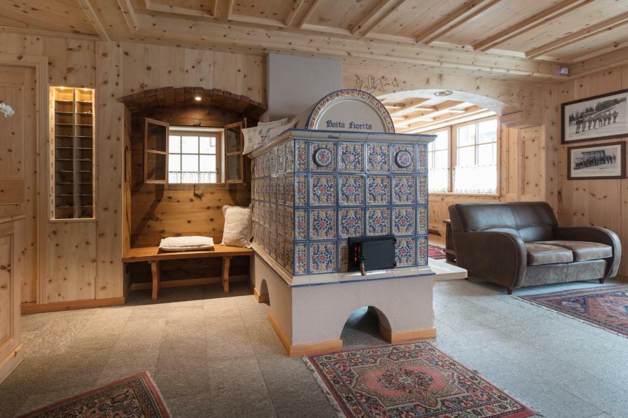 Hotel Baita Fiorita Santa Caterina Valfurva Eksteriør billede