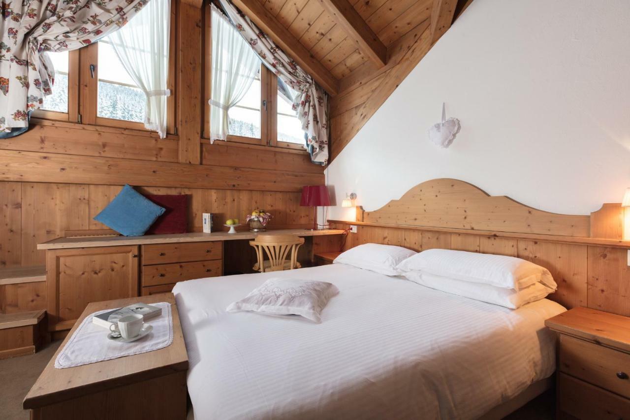 Hotel Baita Fiorita Santa Caterina Valfurva Eksteriør billede
